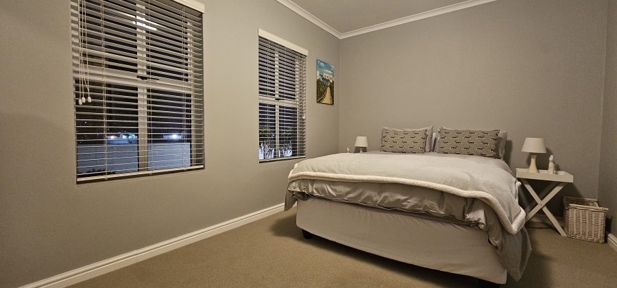 4 Bedroom Property for Sale in Myburgh Park Western Cape